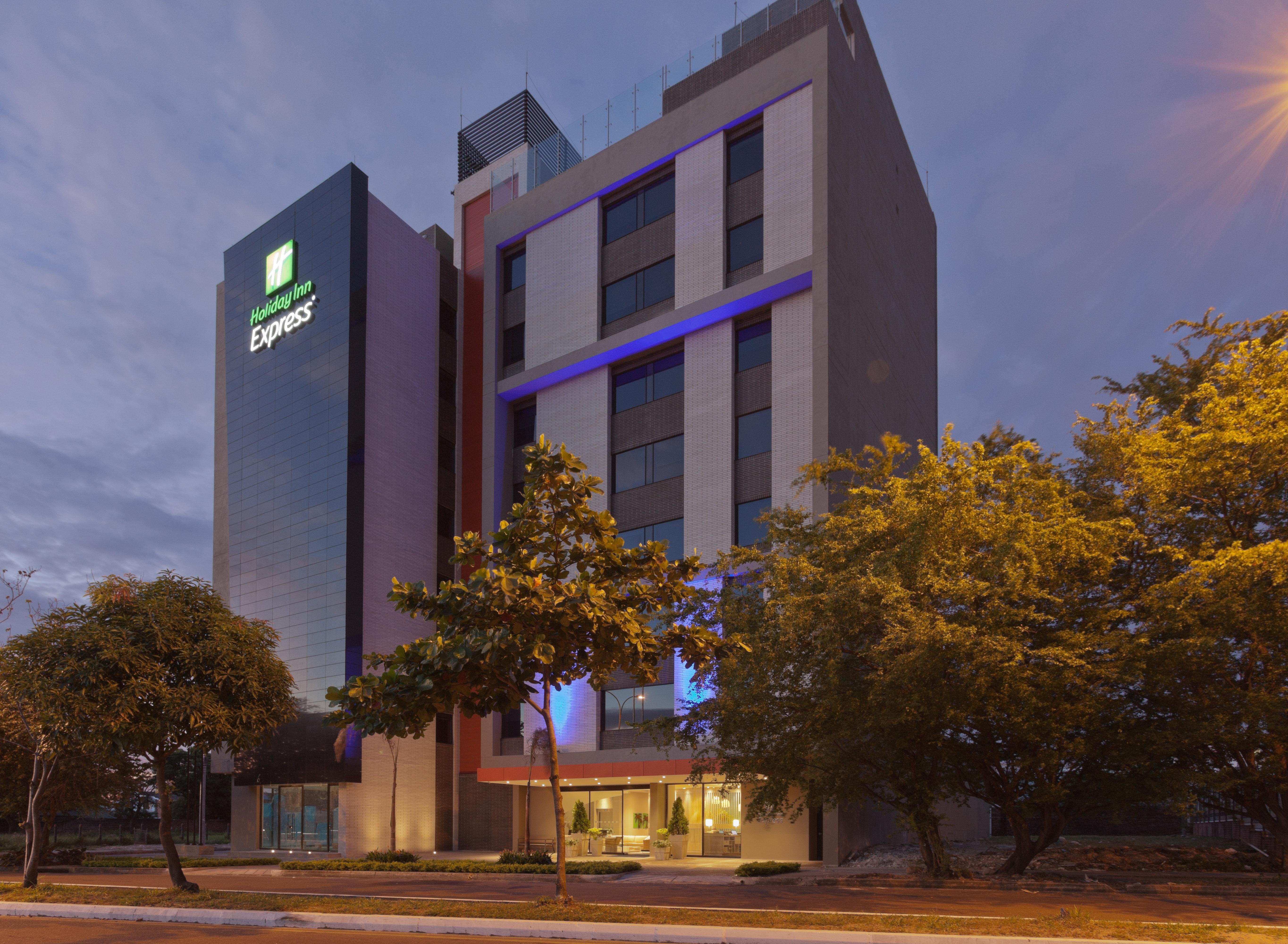 Holiday Inn Express Yopal, An Ihg Hotel Eksteriør billede